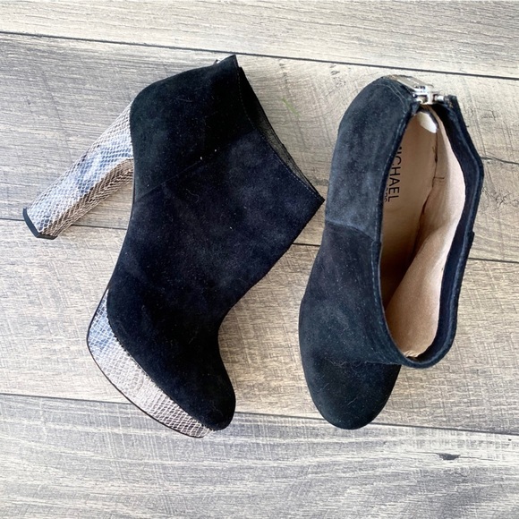 Michael Kors Booties Size 10.5 Black Suede Snakeskin Heels Classic & Sexy - Picture 1 of 16